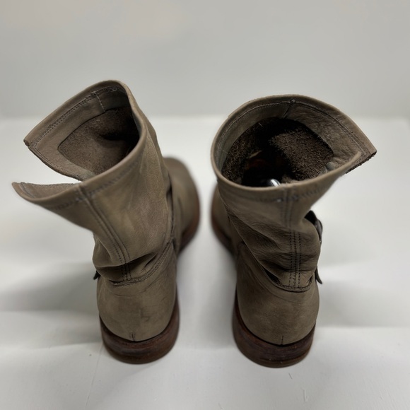 Frye Gray Leather Engineer Ankle Boots Size 8 Made in Mexico - Picture 7 of 14